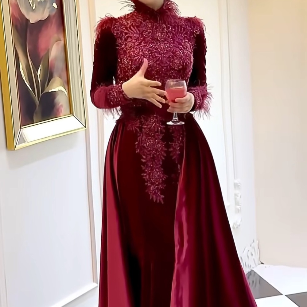 Elegant Burgundy Embellished Evening Dress
